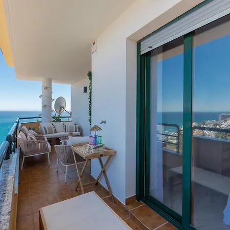 Lejlighed Luxury 4bdr Penthouse With Sea Views
