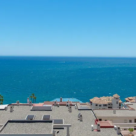 Lejlighed Luxury 4bdr Penthouse With Sea Views *